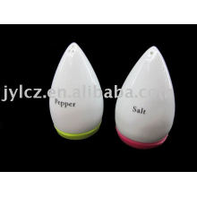 salt and pepper shaker with silicone base